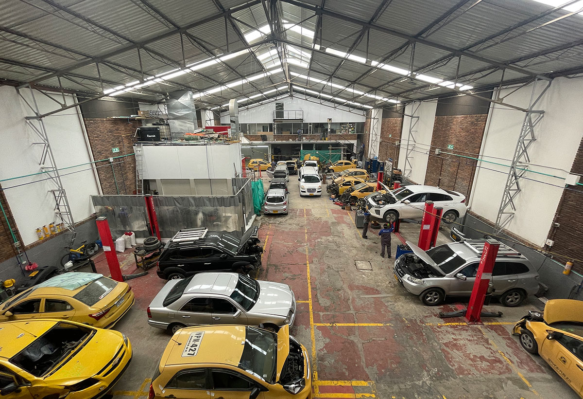 AG OMEGA S.A.S. Cesvi Talleres