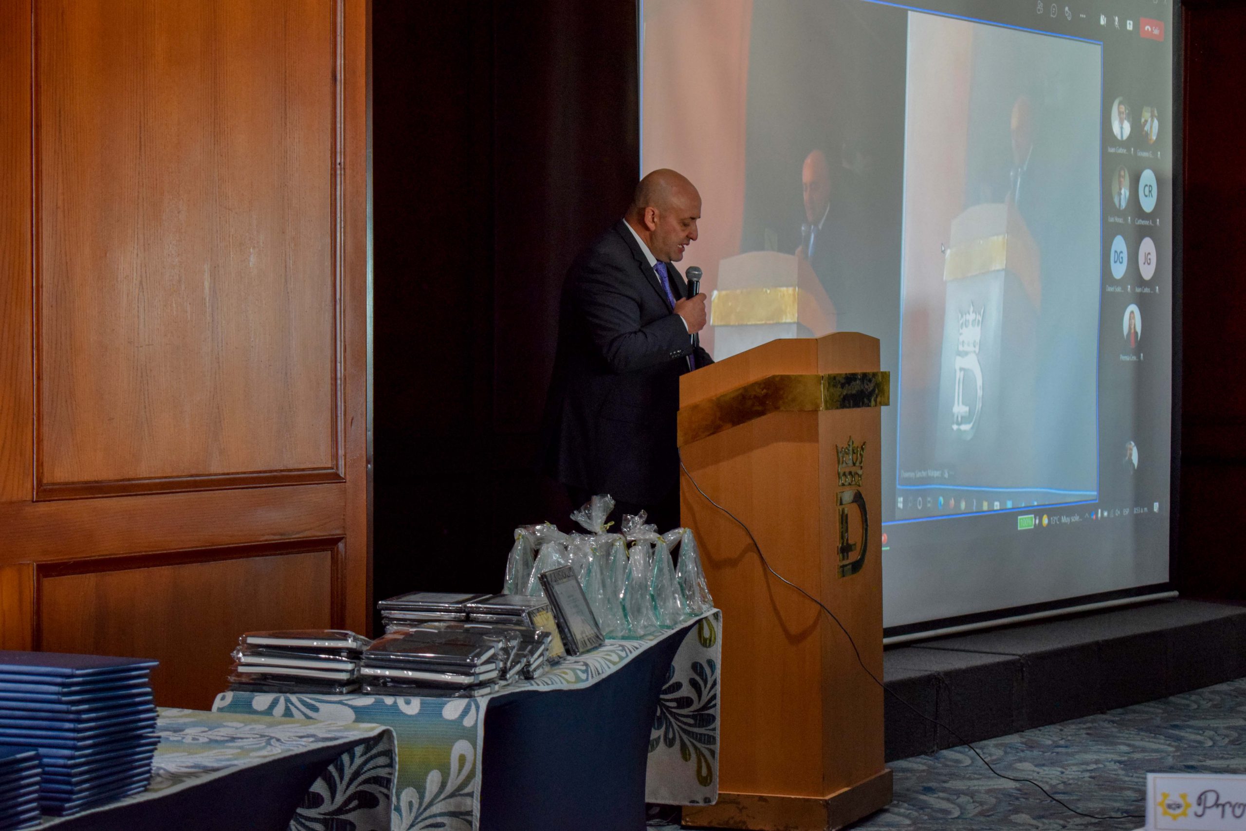 CESVI COLOMBIA OTORGÓ EL MÁS ALTO RECONOCIMIENTO A LOS MEJORES TALLERES DE COLISIÓN DEL PAÍS