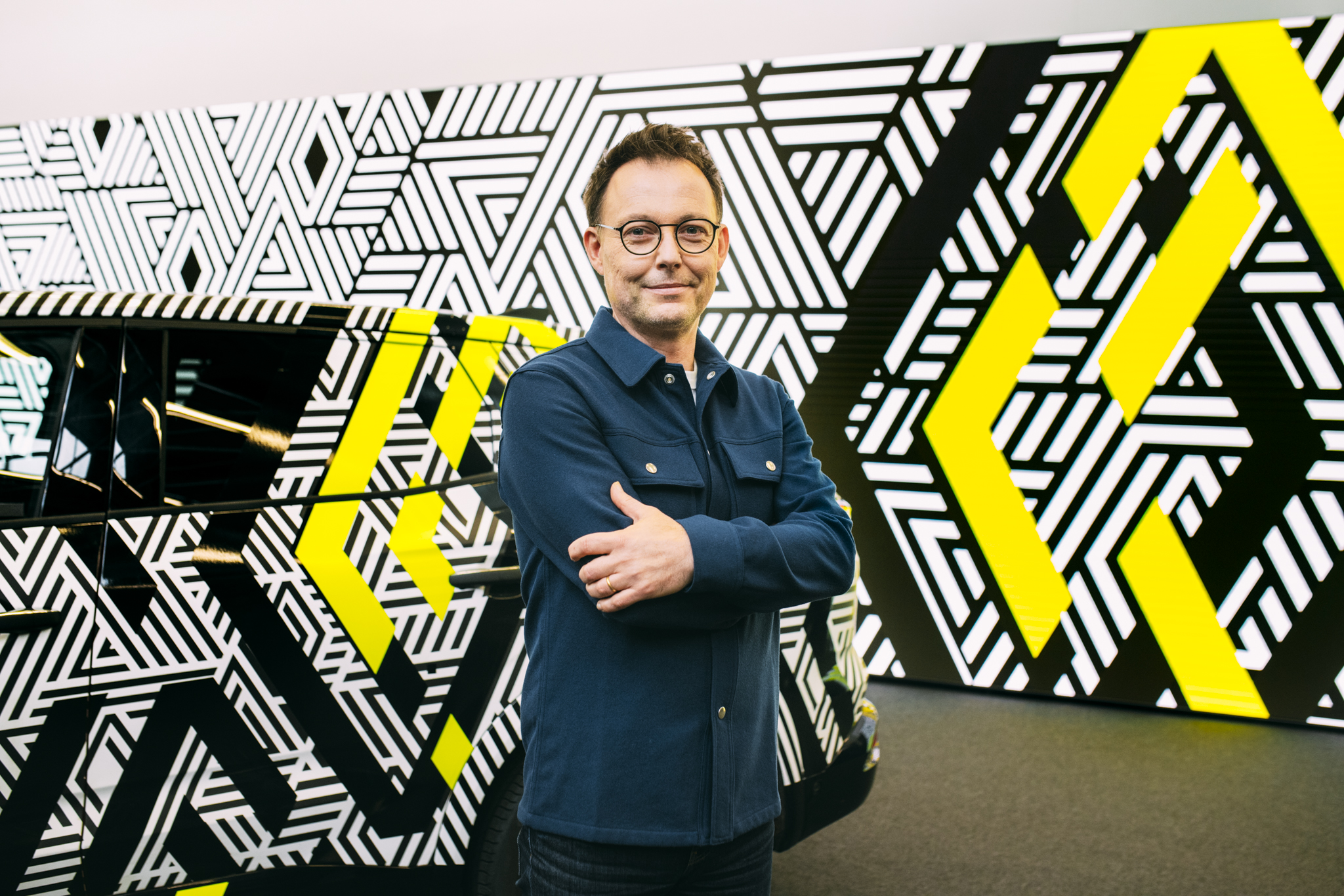 NUEVO RENAULT AUSTRAL: OCULTAR ESTILO CON ESTILO