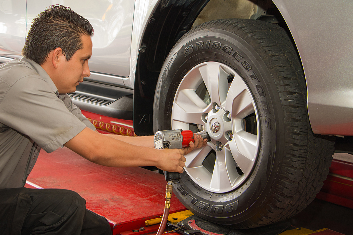 Bridgestone explica cómo controlar el desgaste de sus llantas