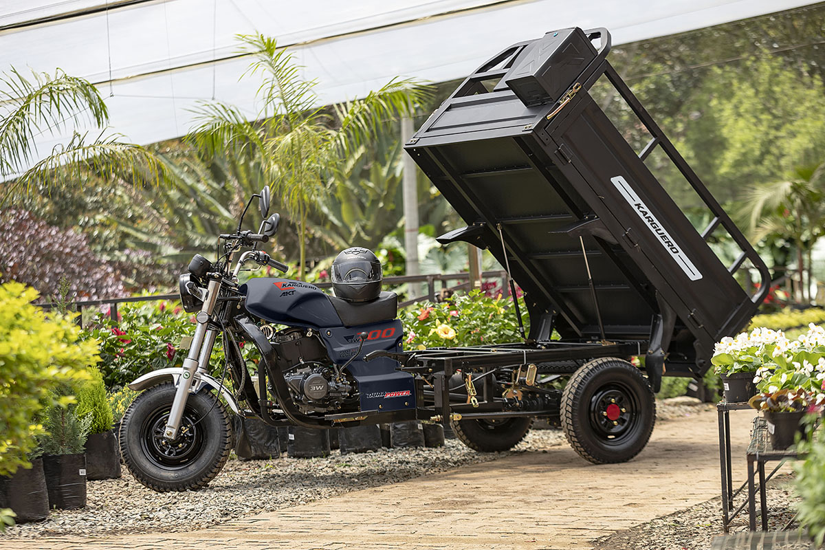El ‘Karguero’ de AKT Motos se consolida como el motocarro de carga número 1 en ventas de Colombia