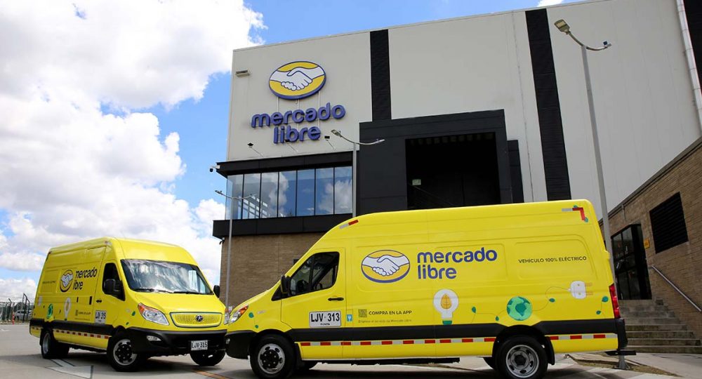 Mercado Libre Colombia amplía su flota de vehículos eléctricos reduciendo la huella de CO2 en sus envíos