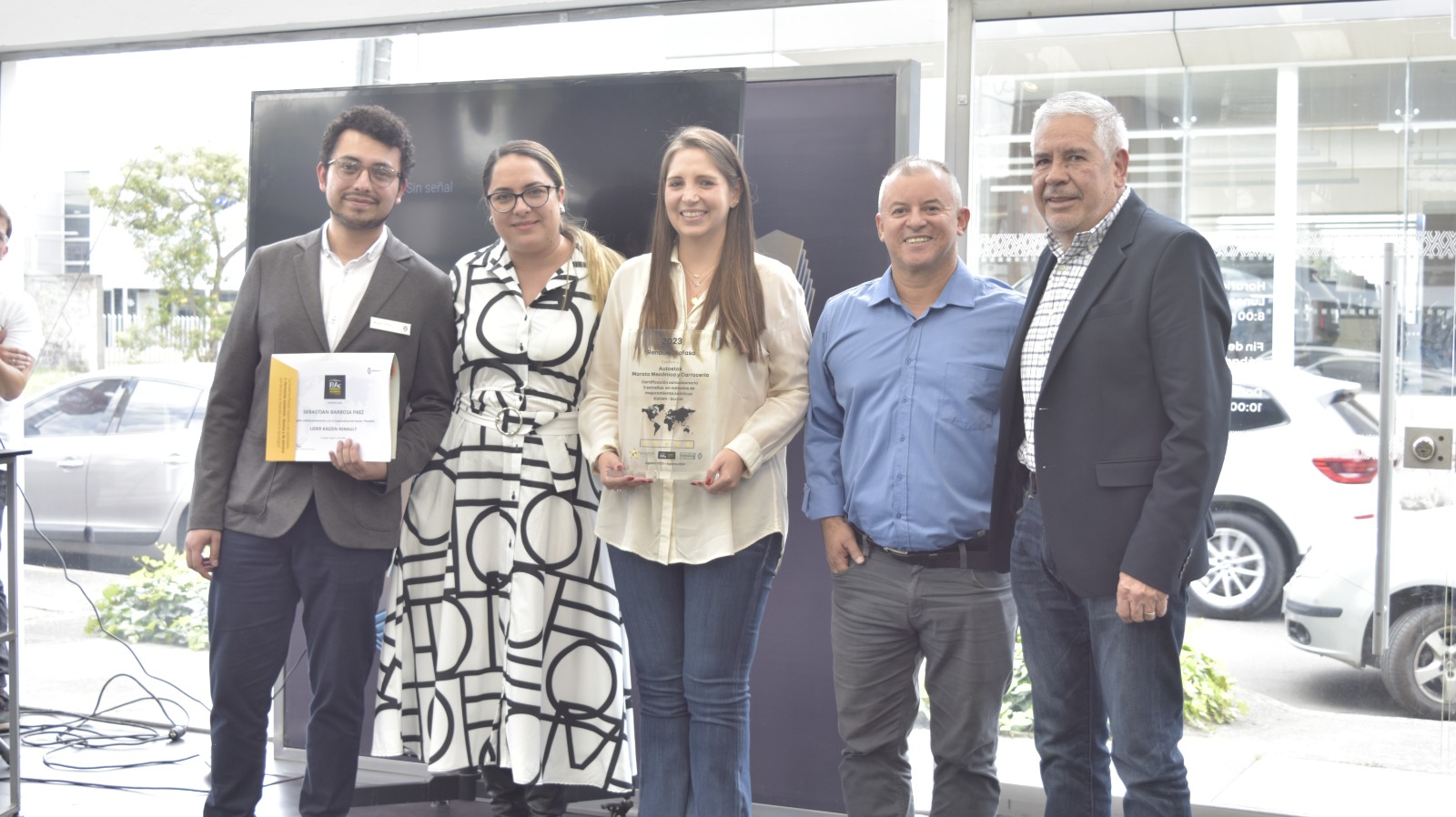 Auto Stok celebra la certificación Kaizen en procesos de alta calidad